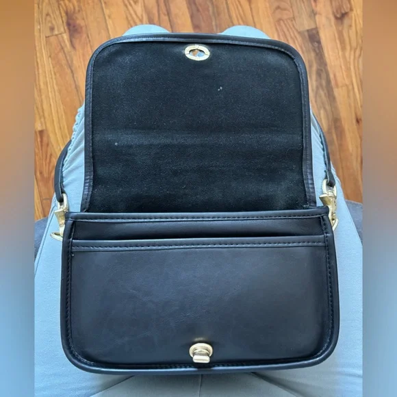 Coach Vintage Full Leather Penny Pocket Crossbody with Removable Strap - Black - Picture 6 of 9